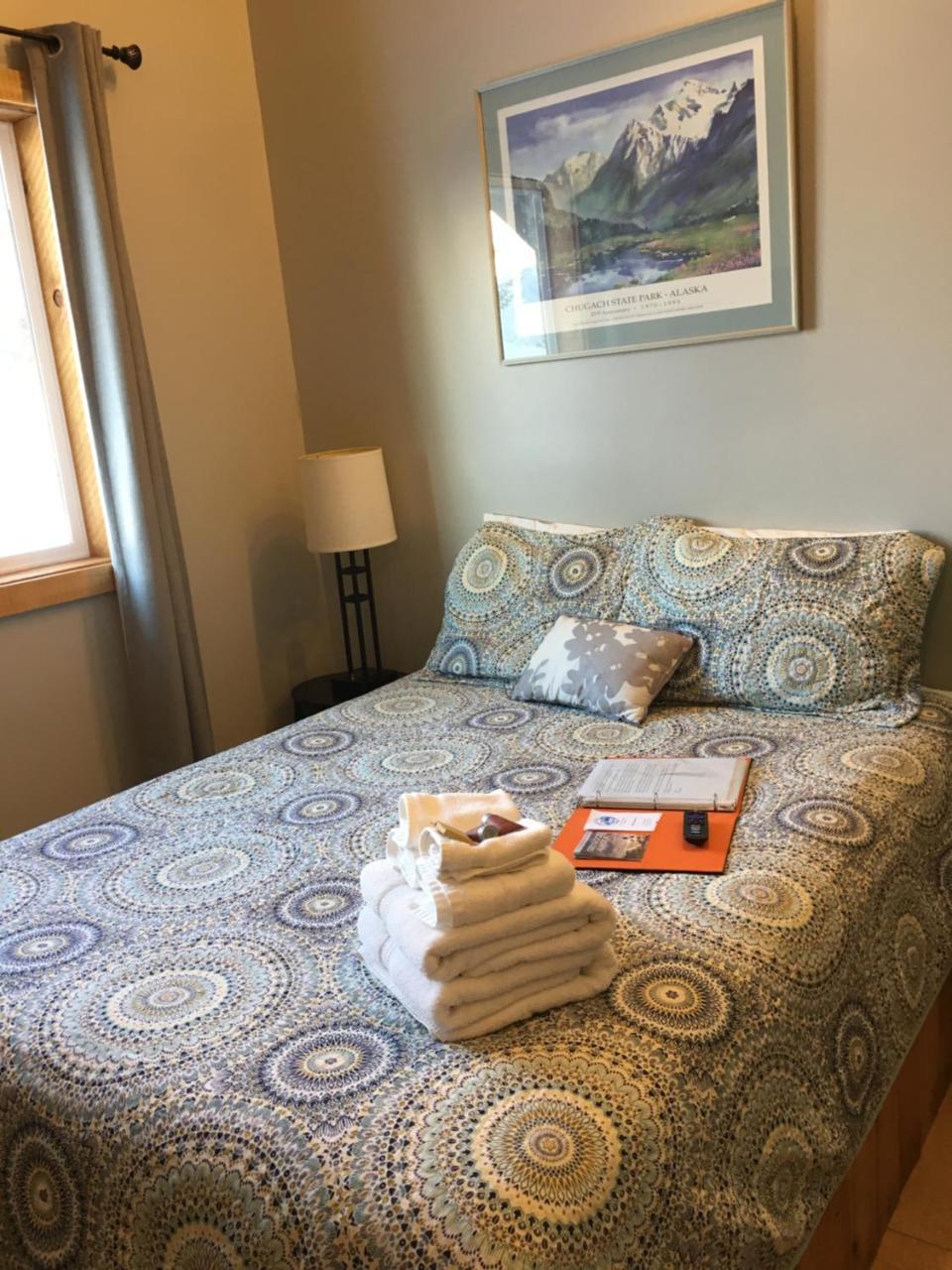 Ski Inn Girdwood Bagian luar foto
