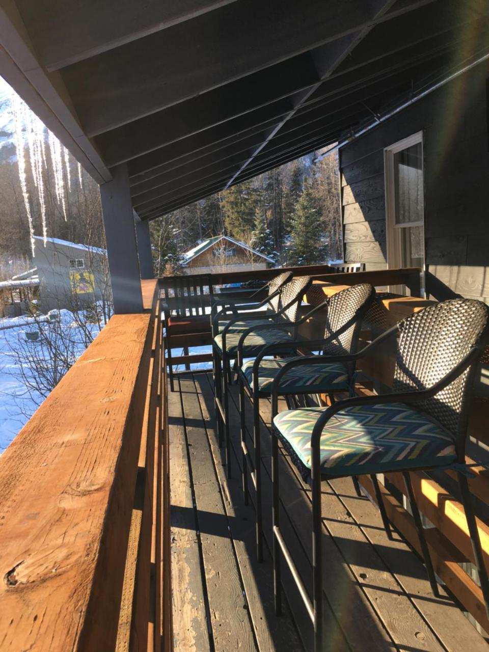 Ski Inn Girdwood Bagian luar foto